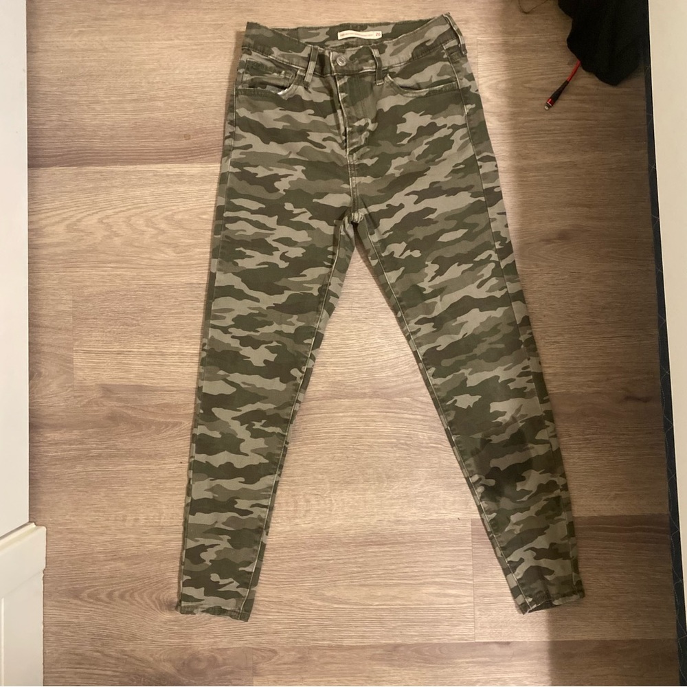 Levi's Womens 720 High-Rise Super Skinny Crop Camo Jeans Size 26